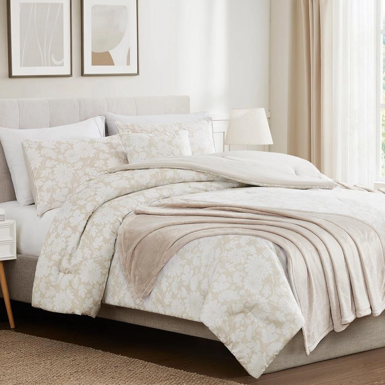 RAMALLAH TRADING CO - Floral Comforter Set with Throw